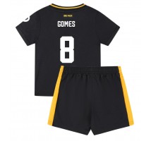 Wolves Joao Gomes #8 Koszulka Wyjazdowa dzieci 2024-25 Krótki Rękaw (+ krótkie spodenki)